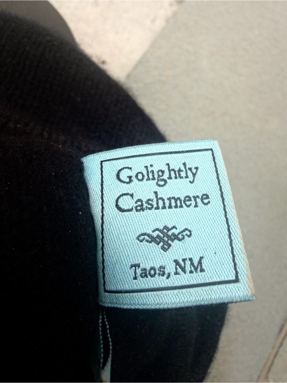 Golightly Cashmere 100% Cashmere Black Beanie Hat Made in USA - Picture 4 of 7